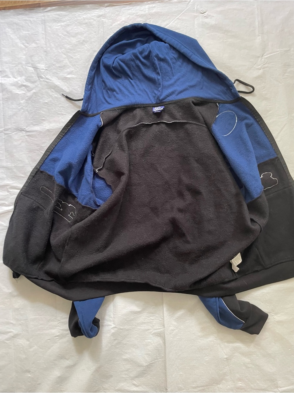 Ford Blue, Black & White Racing Hoodie - Picture 6 of 6
